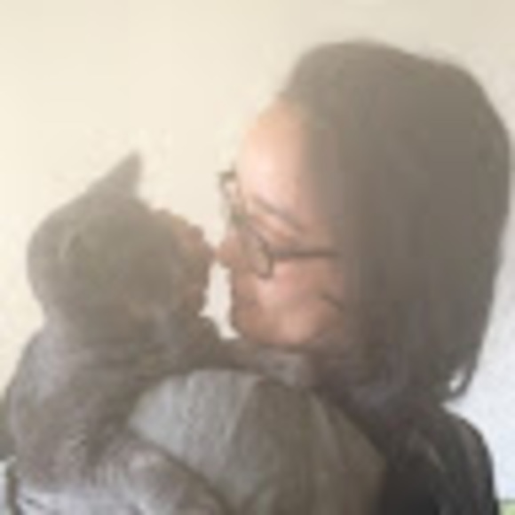 Meet your Posher, Amanda - Picture 1 of 1